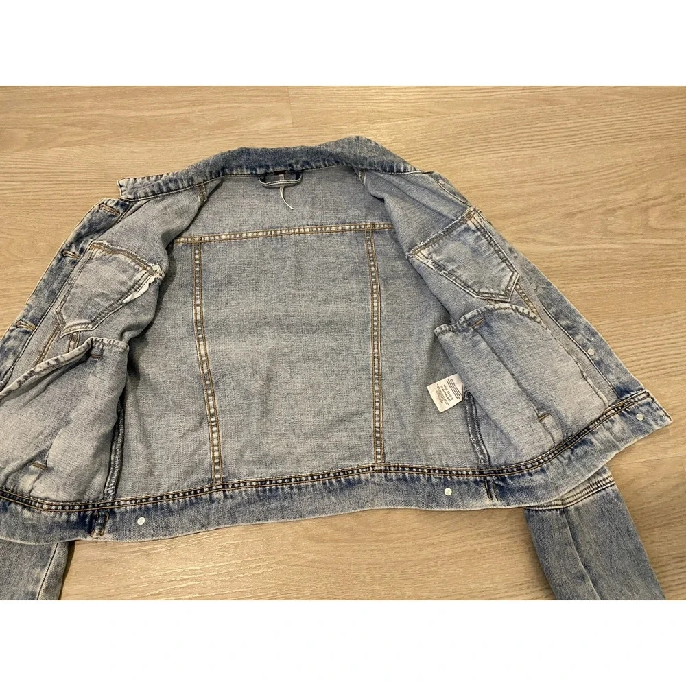 Free People Rumors Denim‎ Jacket Womens XS Light Indigo Boho Preppy Streetwear